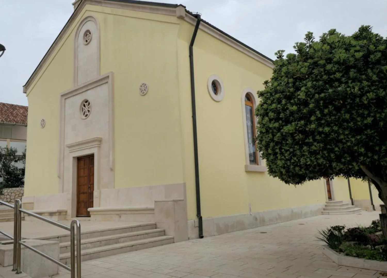 Apartman Tia Povljana