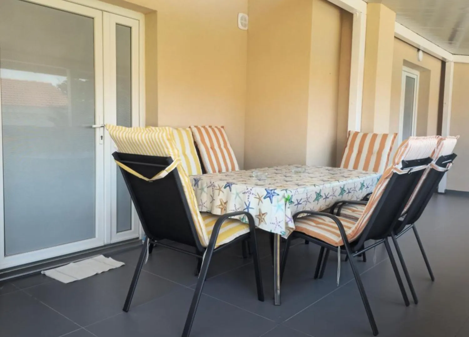 Apartment Apartman Tia Povljana Croatia